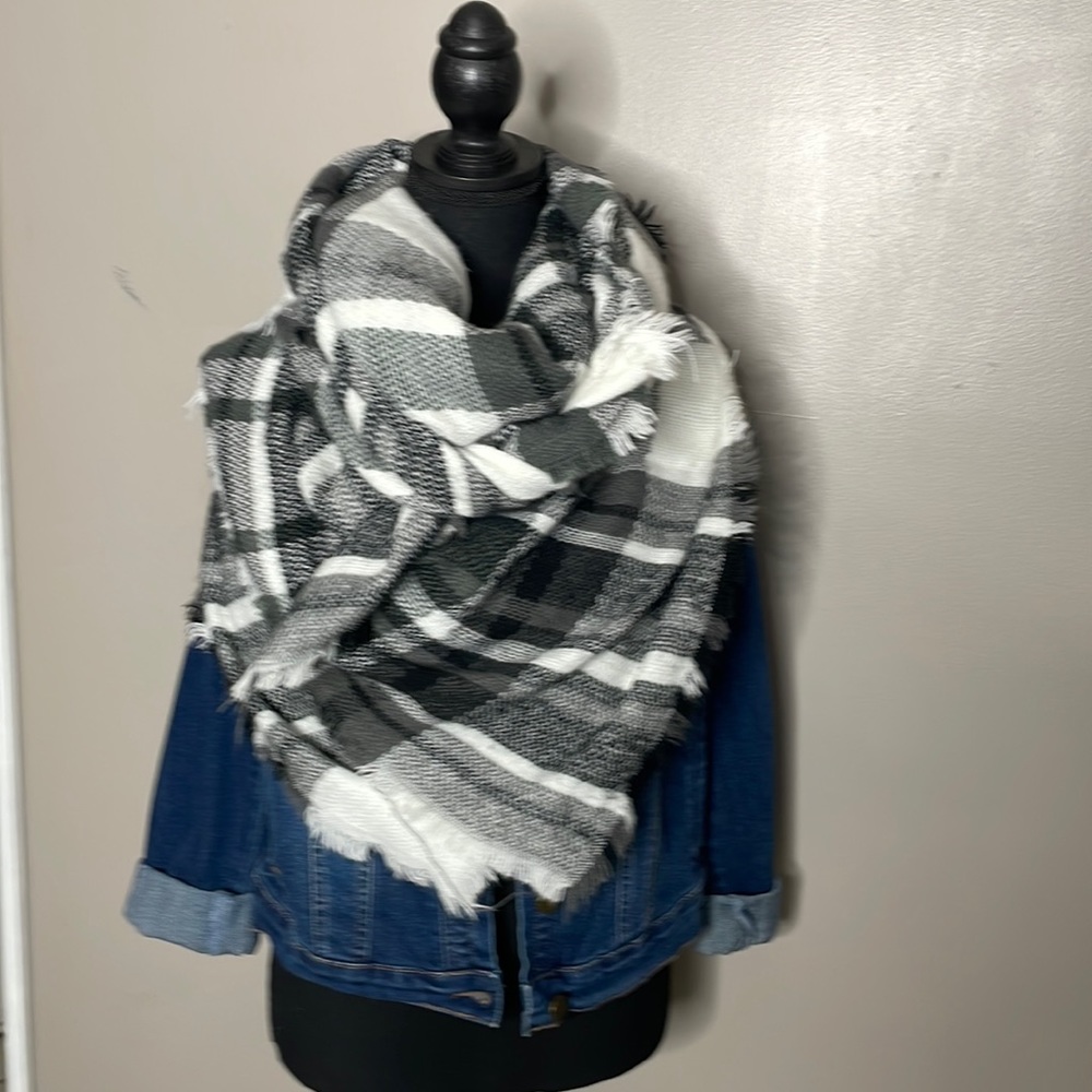 Medium William Rast Levi Jacket